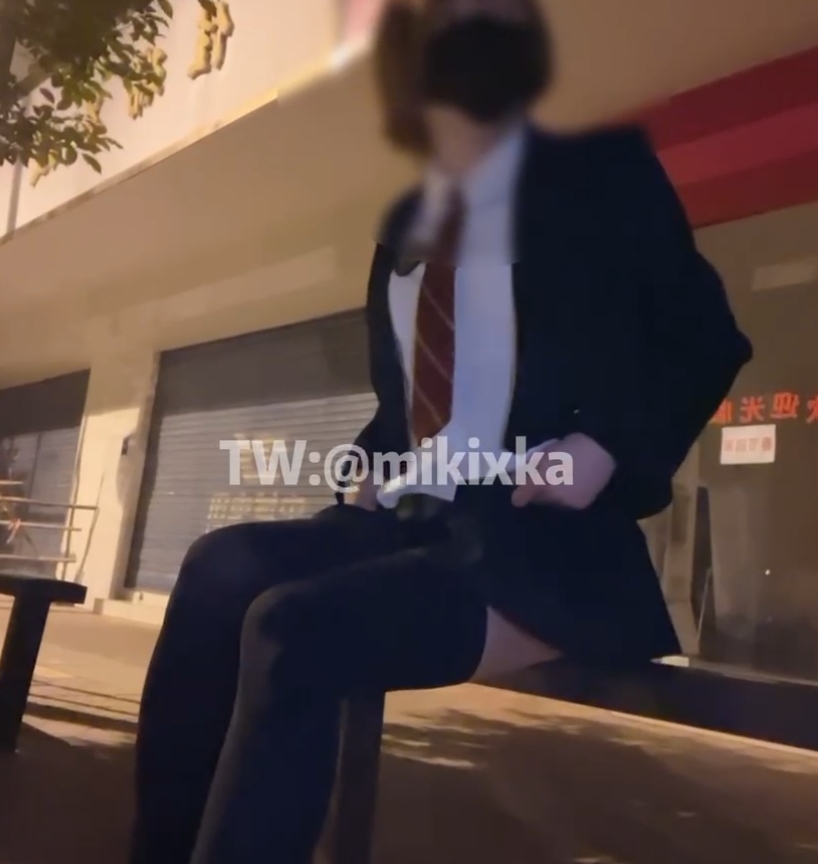 老王mikixka伪娘展示7部3.18G超劲爆