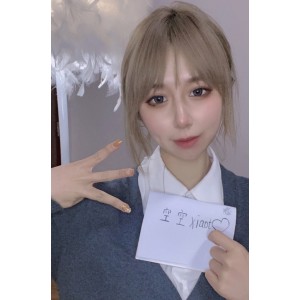 静香小姐早期推特闪现视频4部56.5MB太粉嫩了