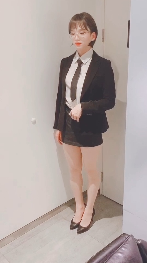 OF甜美小男娘Jieun伪娘精选256部39.3G太顶啦
