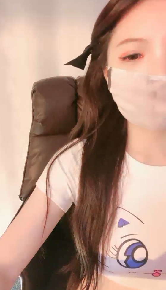 185部甜腻小喵私房合集某平台166.7G好嫩啊