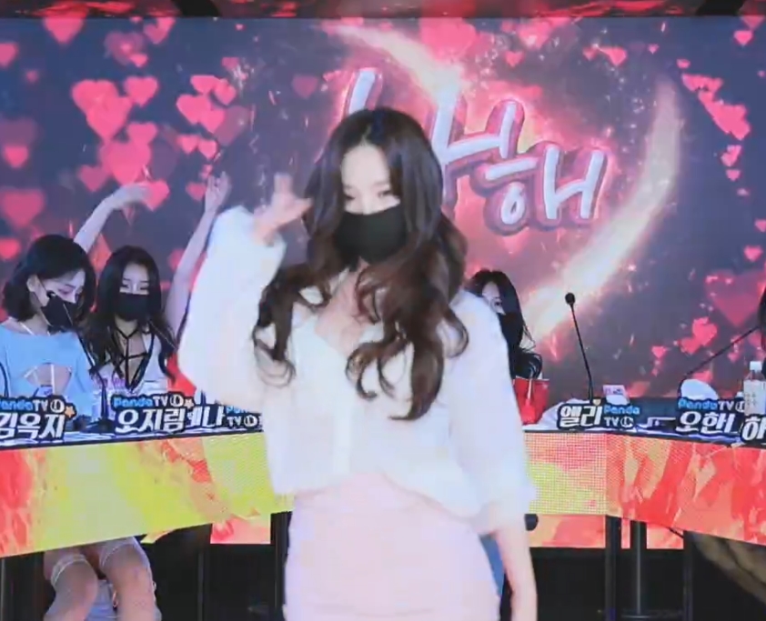 372.8Gjinricp韩国女团热舞秀60部好上头
