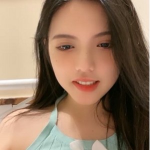6.9G小辰吾妮学生妹5部福利超上头