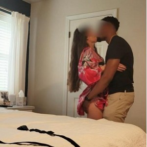 49.1GOF媚黑妻子mrsjones01140V合辑太吸睛
